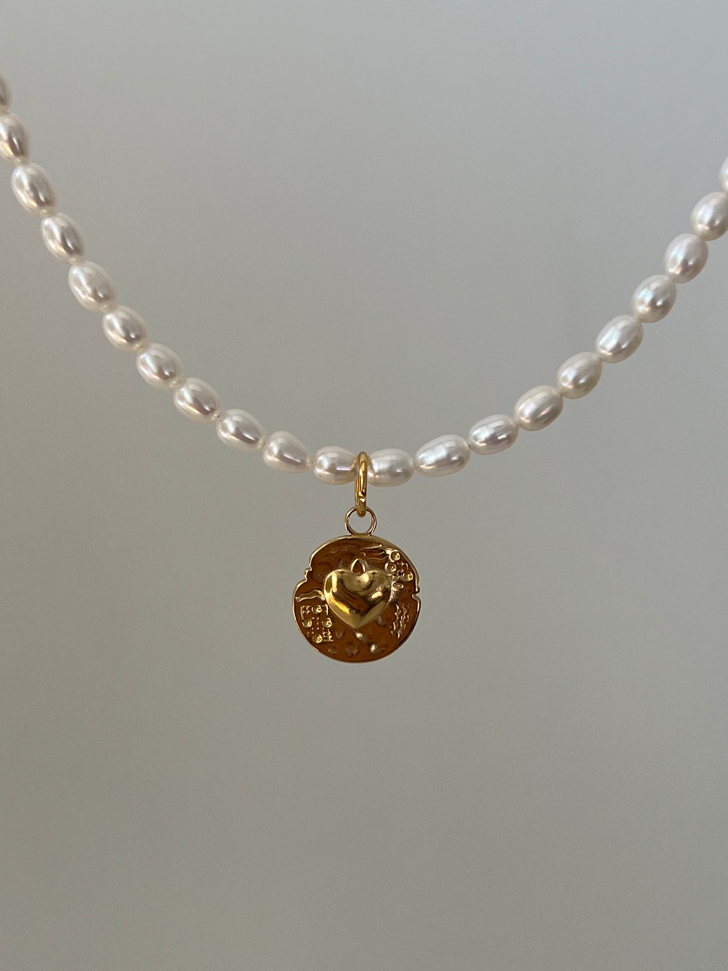Anhänger Münze mit Herz, Edelstahl - miamojewelry