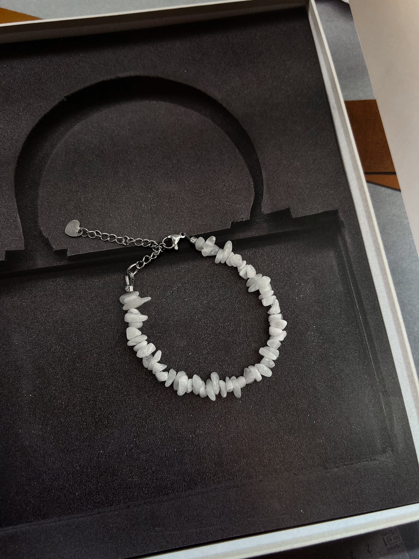 Armband White