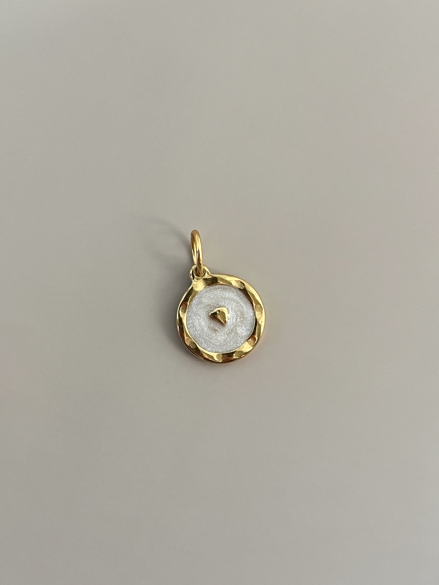 Anhänger Münze mit Herz, Edelstahl - miamojewelry