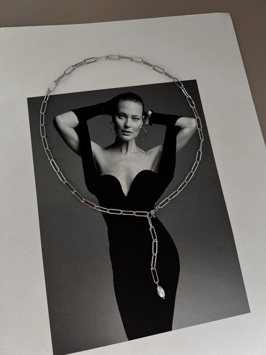chain tie