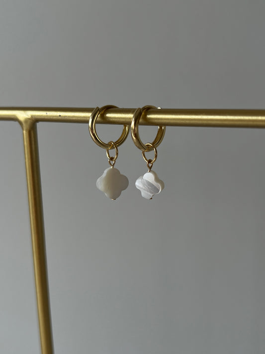 Anhänger Kleeblatt, Perlmutt, M - miamojewelry